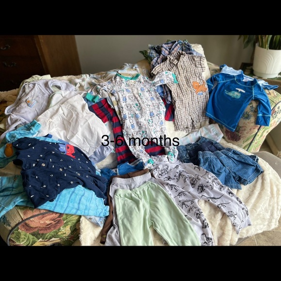 Sale ❗️❗️❗️ 3-6 months clothes bundle - Picture 1 of 7